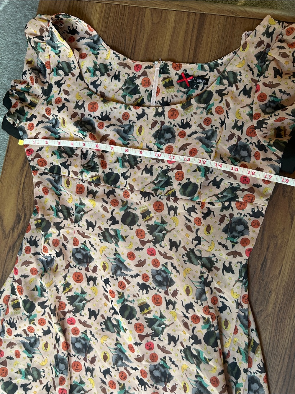 Hell bunny size small Halloween dress - Picture 5 of 6